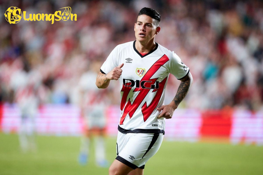 James đang không có đất diễn tại Rayo Vallecano (Ảnh: Getty).