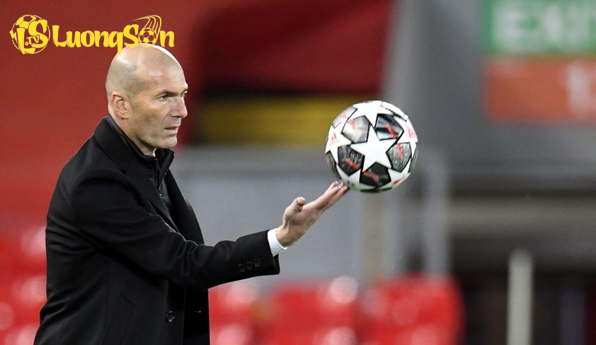 Zidane không thích dẫn dắt đội khác